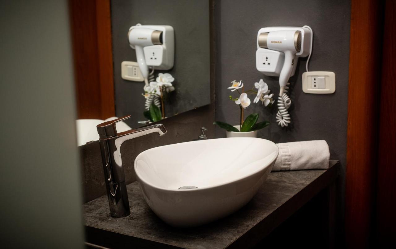 Suitesicily Rooms Palermo Altavilla Milicia Exterior photo
